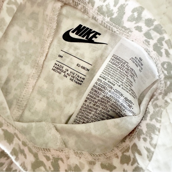 NIKE Leopard Legging & Matching Logo Sweatshirt 6 Months Baby Girl - Picture 4 of 6